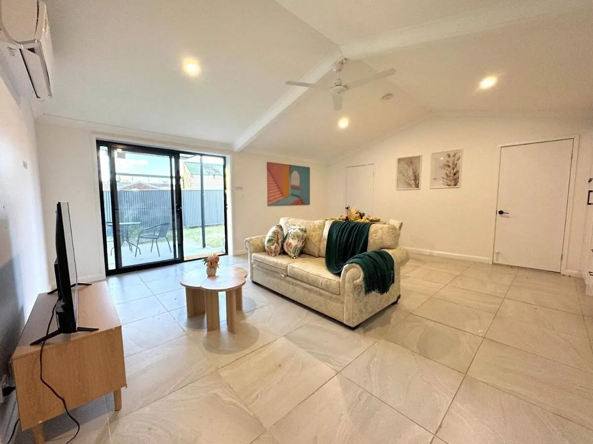 Semesterbostad Modern Simplicity Granny Flat In Belmont Brisbane Australien