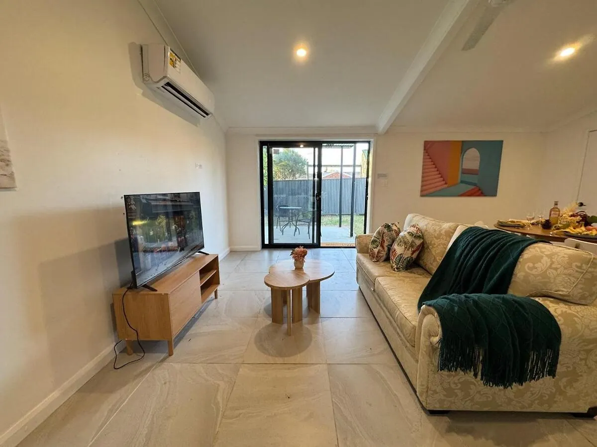 Modern Simplicity Granny Flat In Belmont Brisbane